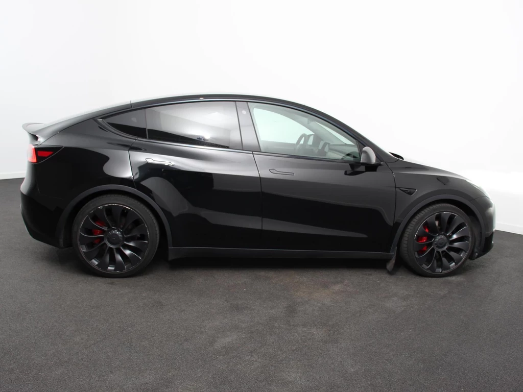 Tesla Model Y – foto 5