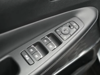 Hyundai Santa Fe – thumbnail 41