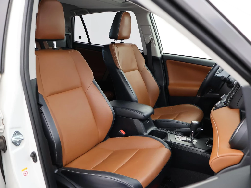 Toyota RAV4 – foto 10