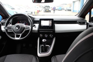 Renault Clio – thumbnail 8