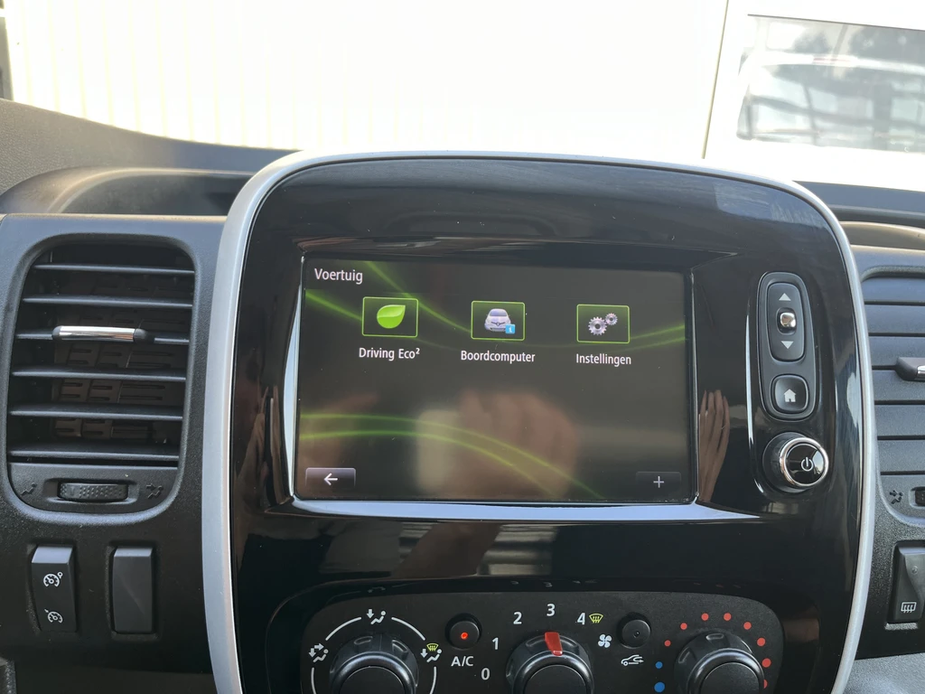 Renault Trafic – foto 33