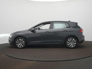 Volkswagen Golf – thumbnail 3