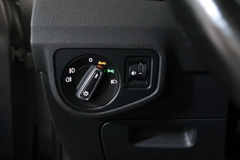 Volkswagen Golf Sportsvan – foto 27