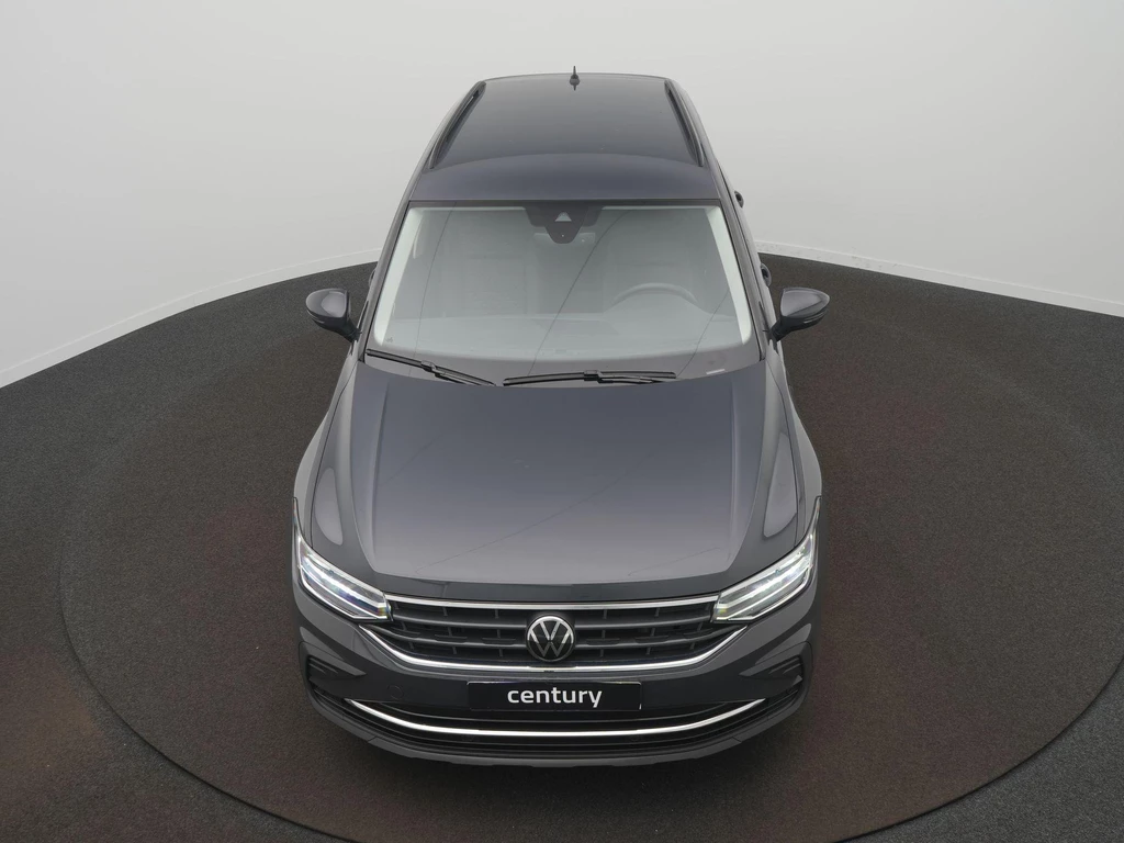 Volkswagen Tiguan – foto 11