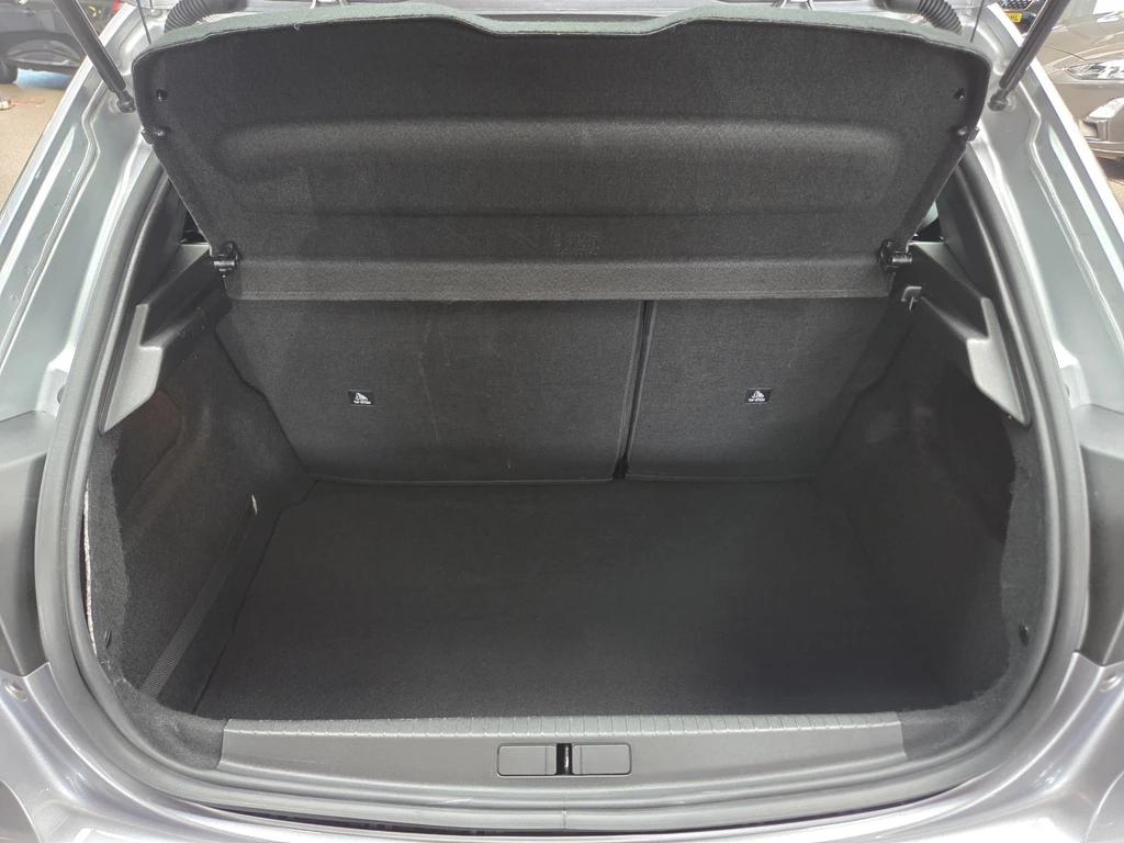 Peugeot 208 – foto 39