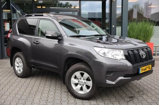 Toyota Land Cruiser – thumbnail 6