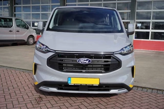 Ford Transit Custom – thumbnail 8