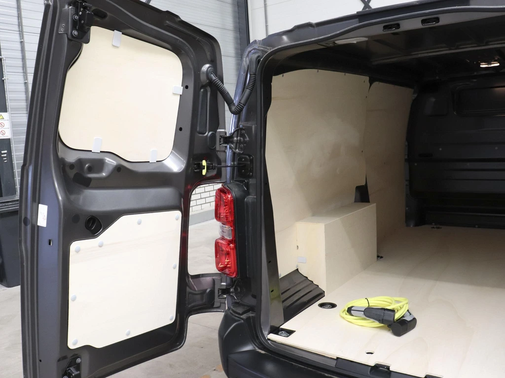 Opel Vivaro-e – foto 12