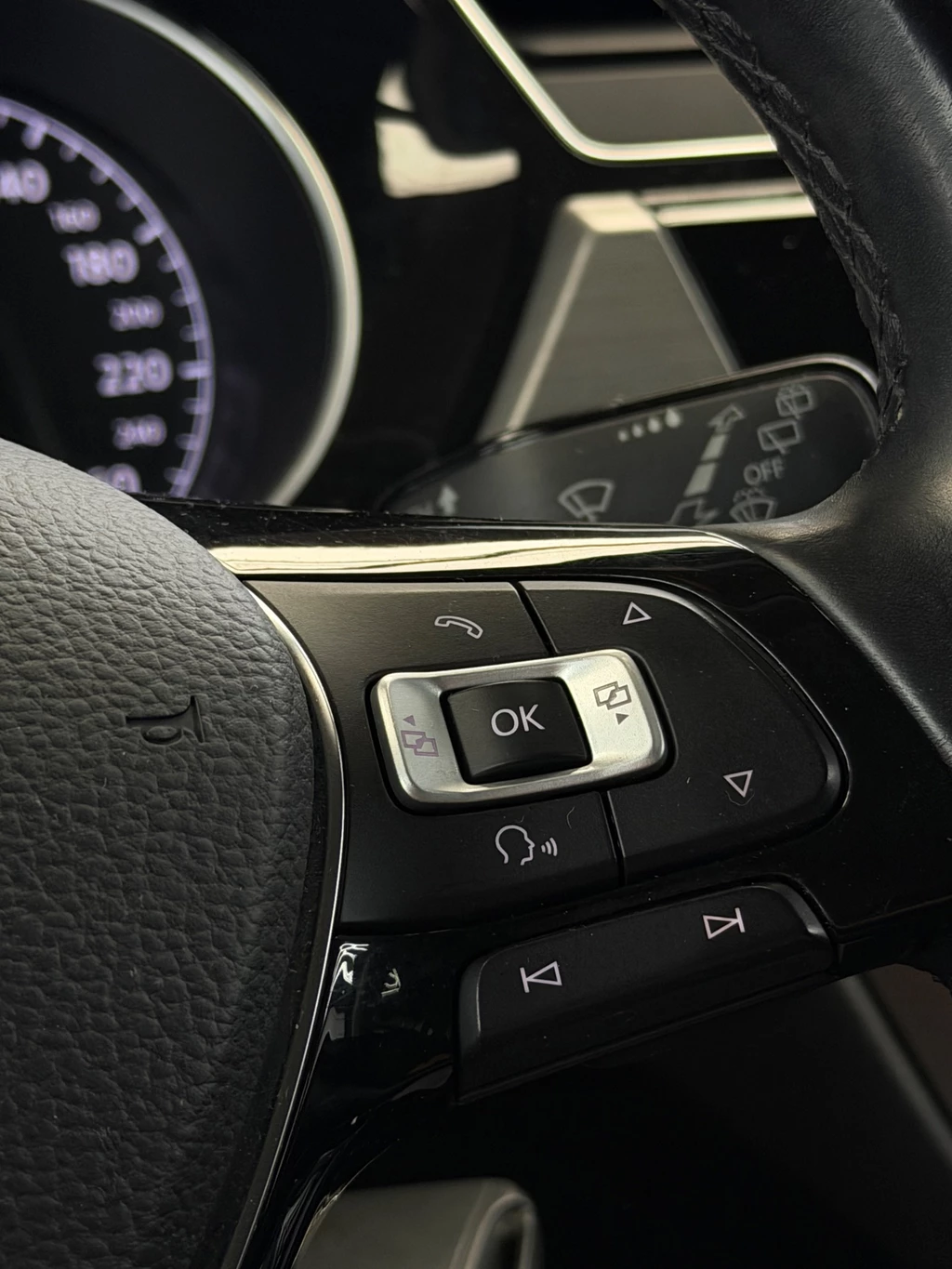 Volkswagen Touran – foto 25