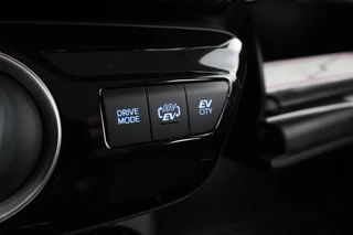Toyota Prius – thumbnail 34