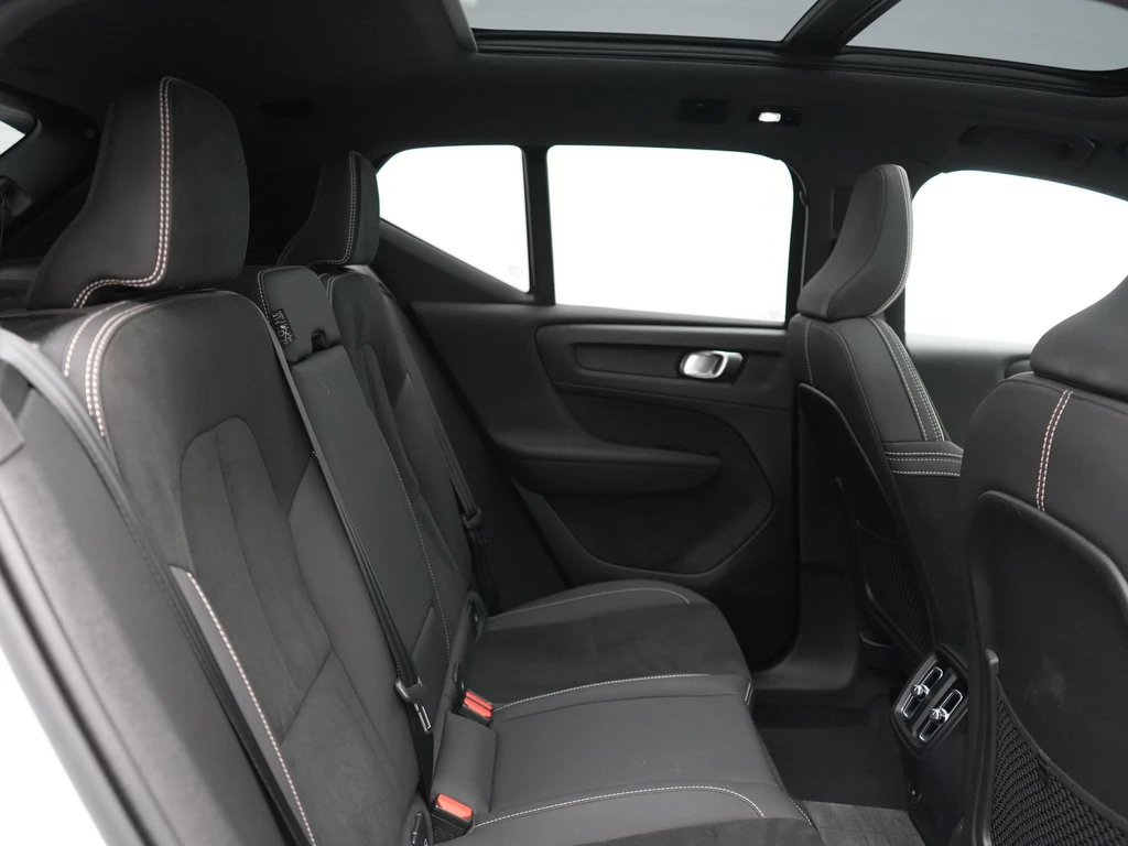 Volvo XC40 – foto 17