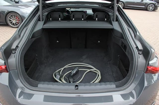 BMW i4 – thumbnail 19