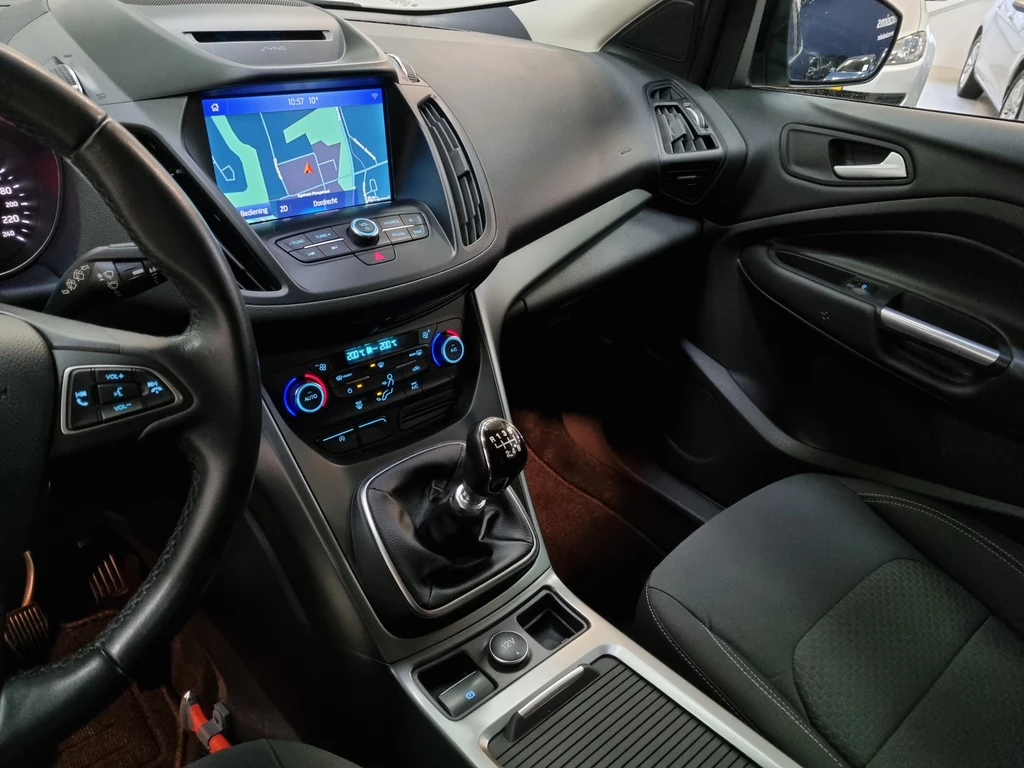 Ford Kuga – foto 32