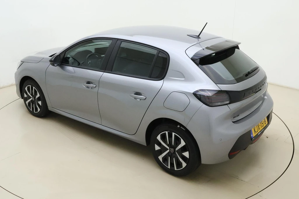 Peugeot 208 – foto 3
