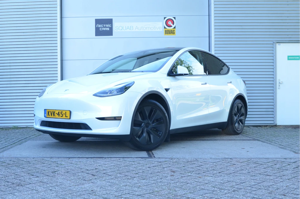 Tesla Model Y – foto 1