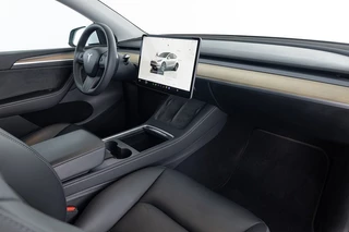 Tesla Model Y – thumbnail 9