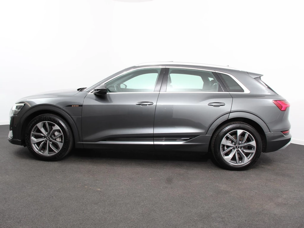 Audi e-tron – foto 2