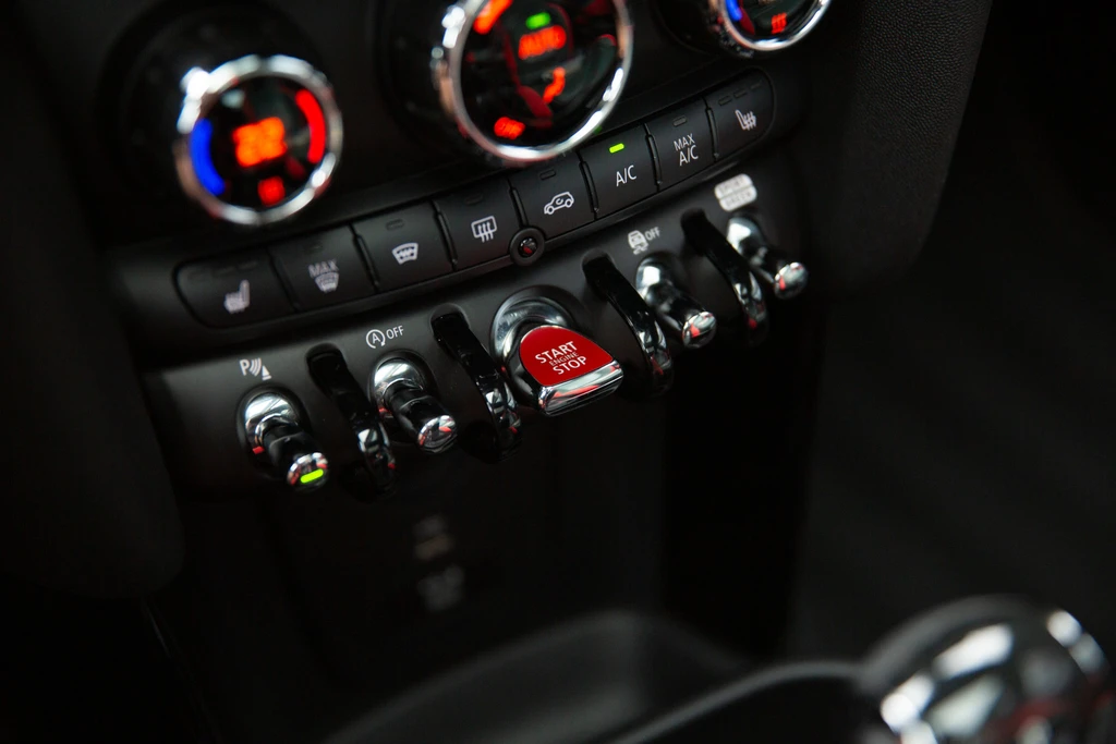 MINI 3-deurs – foto 20