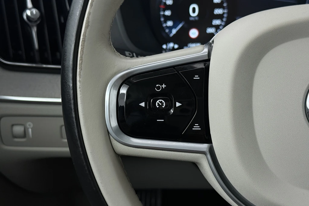 Volvo XC60 – foto 17