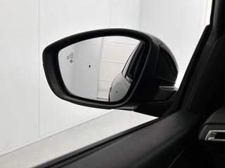 Peugeot 208 – thumbnail 22