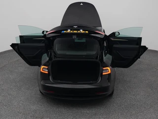 Tesla Model 3 – thumbnail 32