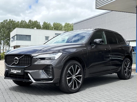 Volvo XC60 2.0 T6 Plug-in hybrid AWD R-Design | Leder | Pano | 360 Camera | H&K Audio | Adaptive Cruise |