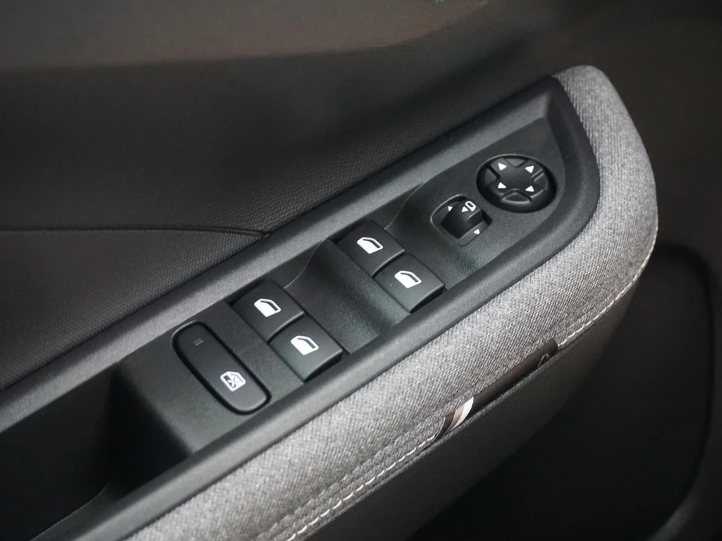 Opel Frontera – foto 14