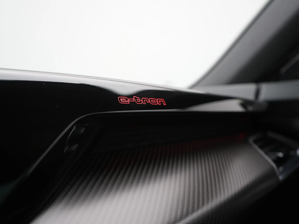 Audi e-tron GT – foto 32