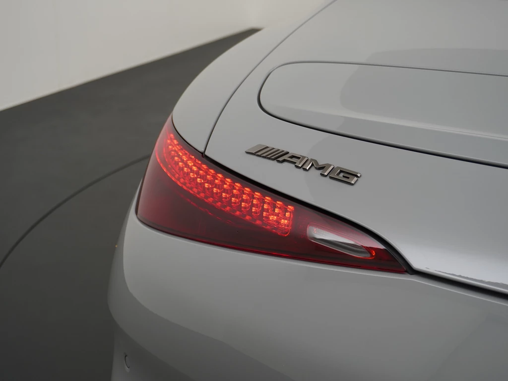 Mercedes-Benz SL – foto 7