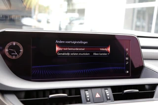 Lexus ES – thumbnail 55