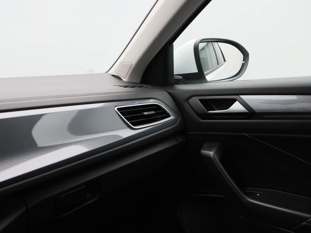 Volkswagen T-Roc – foto 30