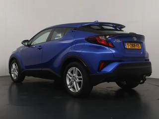 Toyota C-HR – thumbnail 3