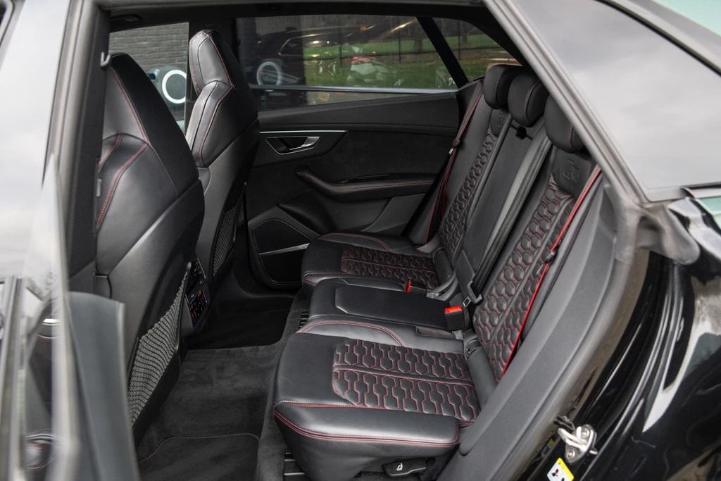 Audi RSQ8 – foto 16