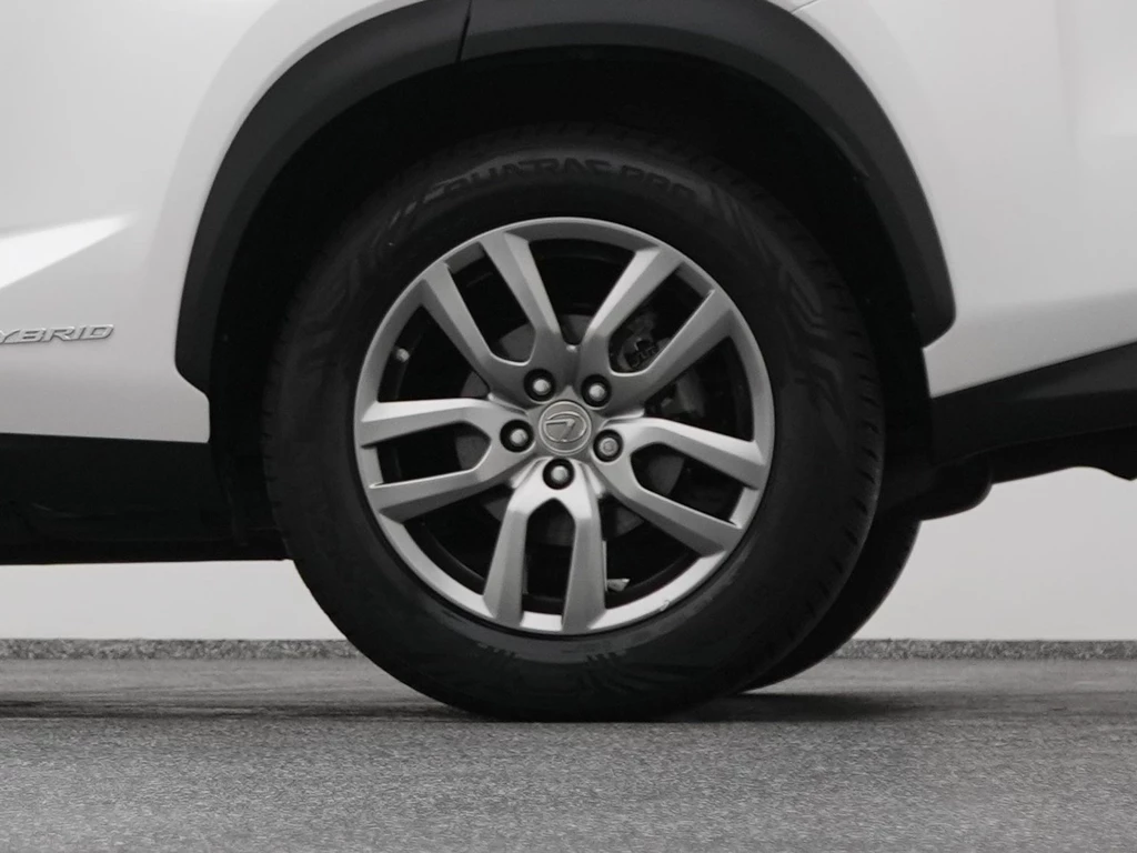 Lexus NX – foto 40