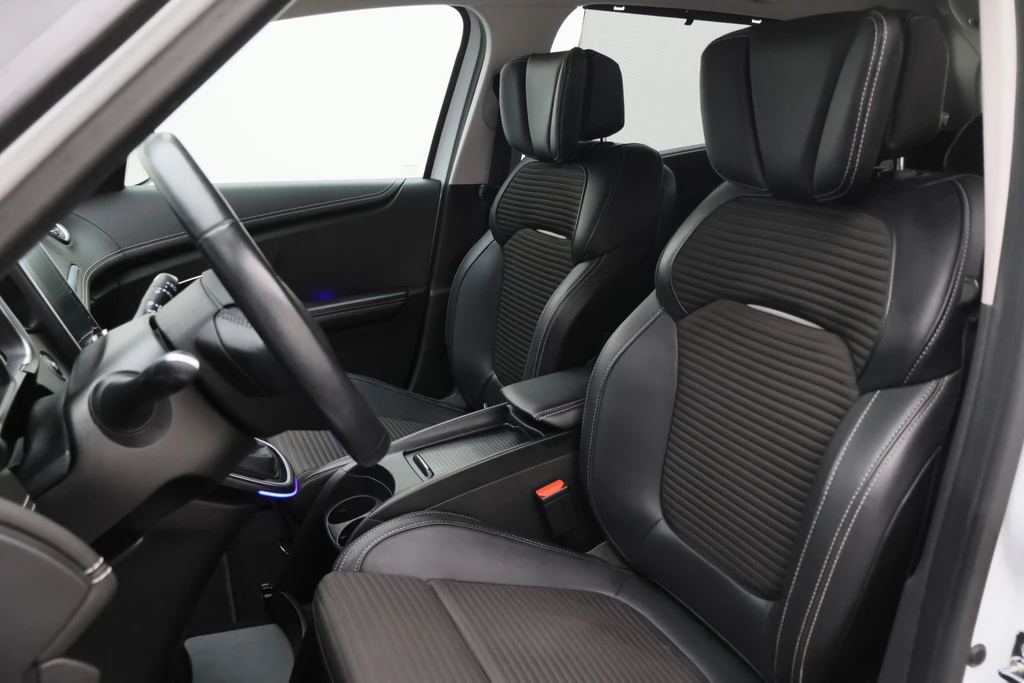 Renault Scénic – foto 16