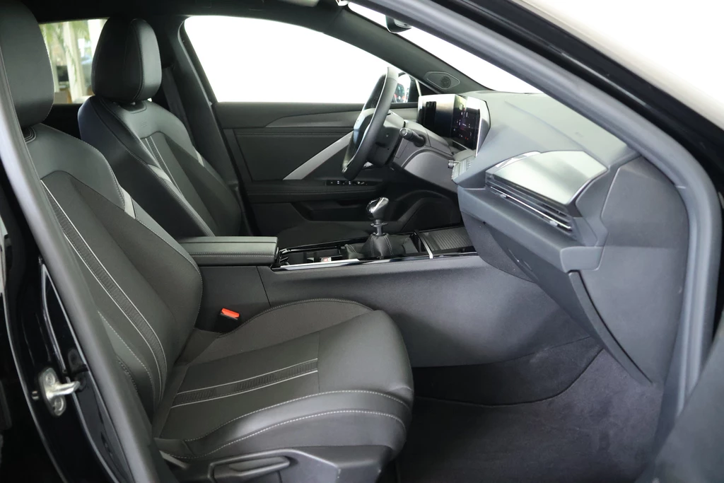 Opel Astra – foto 14