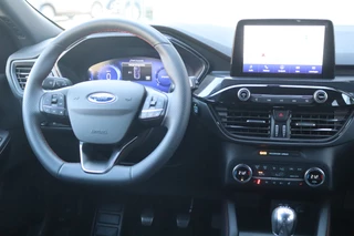 Ford Kuga – thumbnail 16