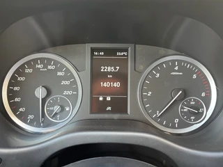 Mercedes-Benz Vito – thumbnail 24