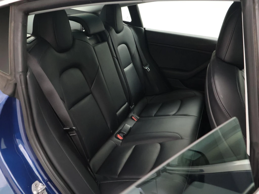 Tesla Model 3 – foto 11