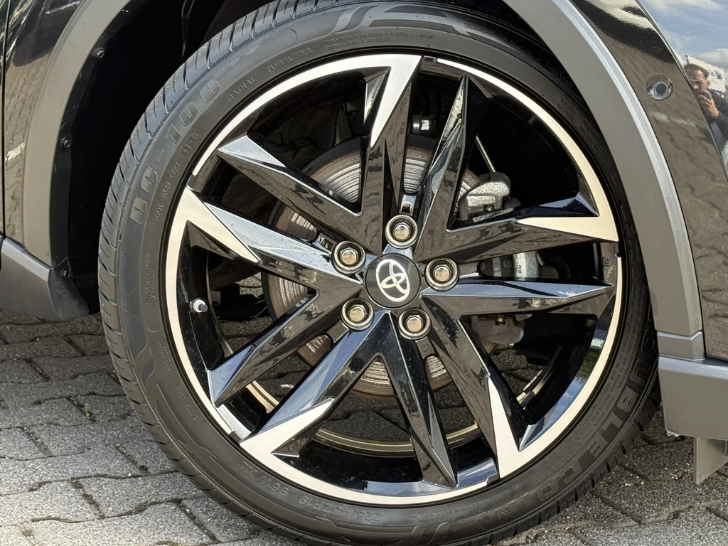 Toyota C-HR – foto 8