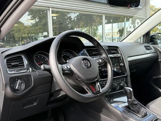 Volkswagen Golf – thumbnail 8