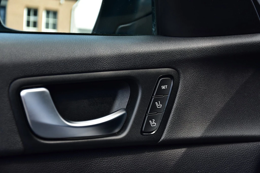 Kia Optima – foto 25