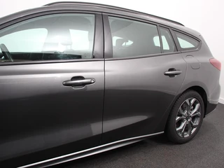 Ford Focus – thumbnail 3