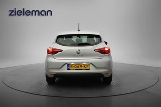 Renault Clio – thumbnail 4