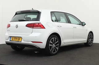 Volkswagen e-Golf – thumbnail 4