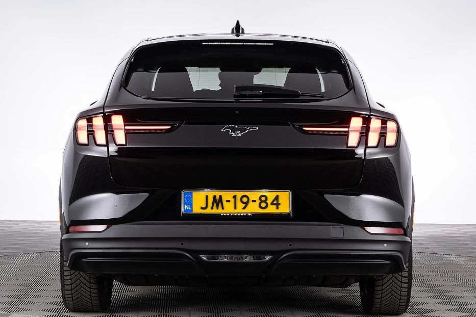 Ford Mustang Mach-E – foto 4
