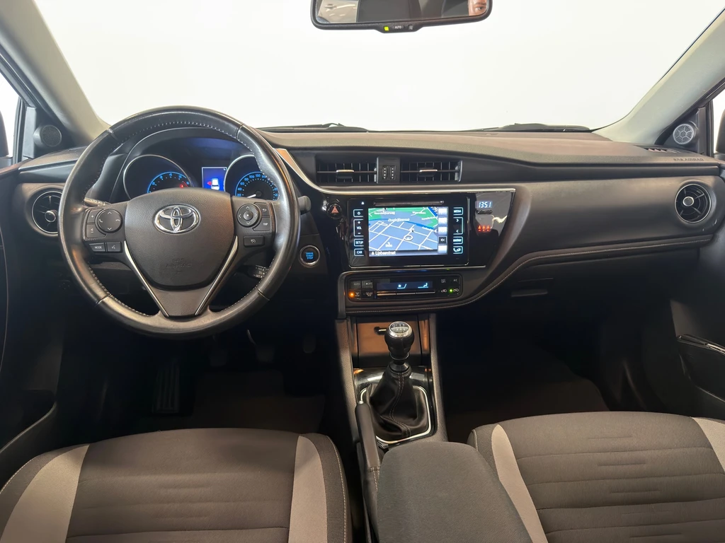 Toyota Auris – foto 16