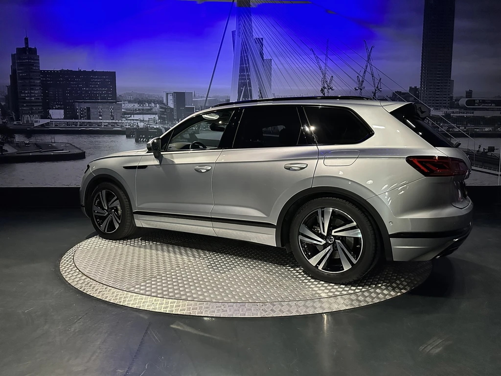 Volkswagen Touareg – foto 4