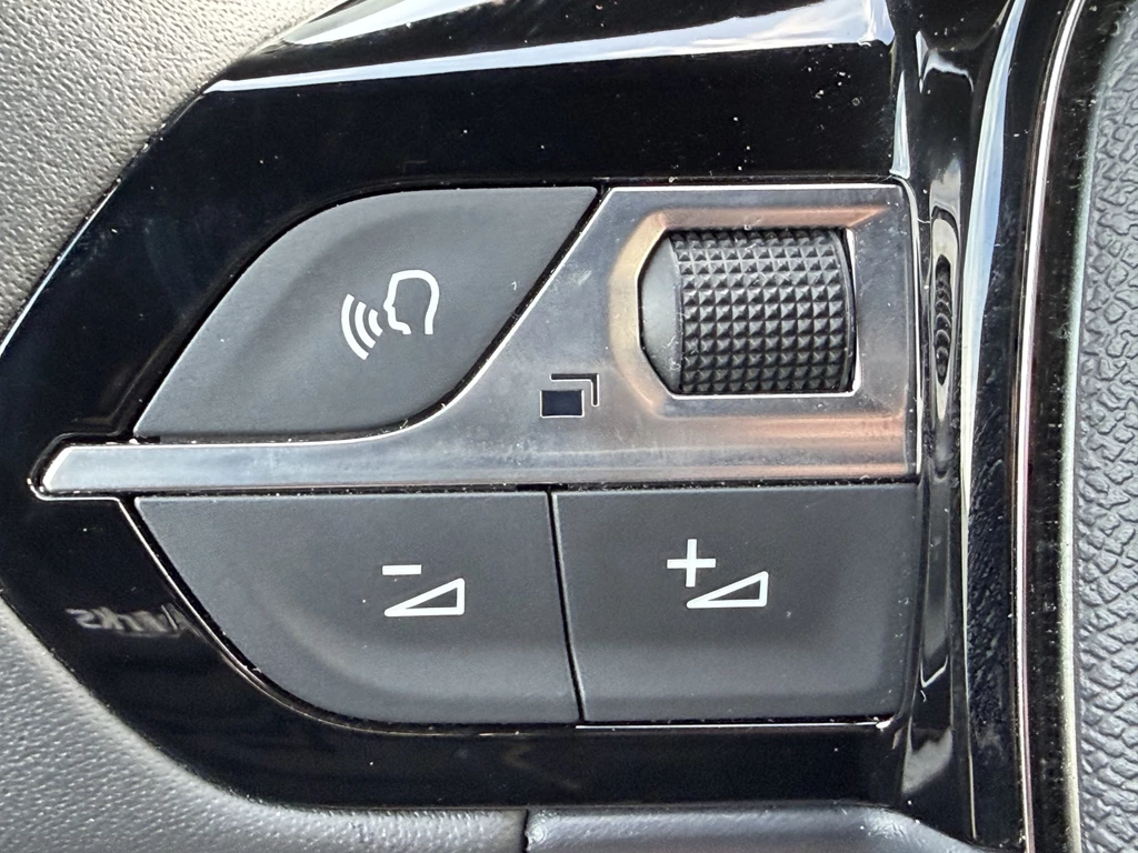 Peugeot e-2008 – foto 19