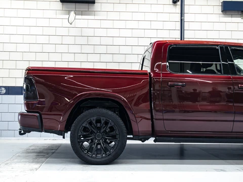 Dodge Ram 1500 Longhorn | 5.7L Hemi V8 Automaat | 4x4 1e Eigenaar